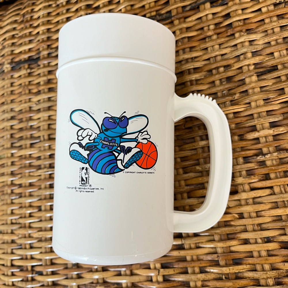 Vintage NBA Charlotte Hornets Sports Max Coffee Mug Plastic